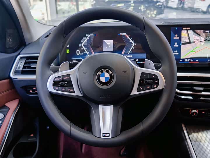 Фото 10 - BMW 3 Series