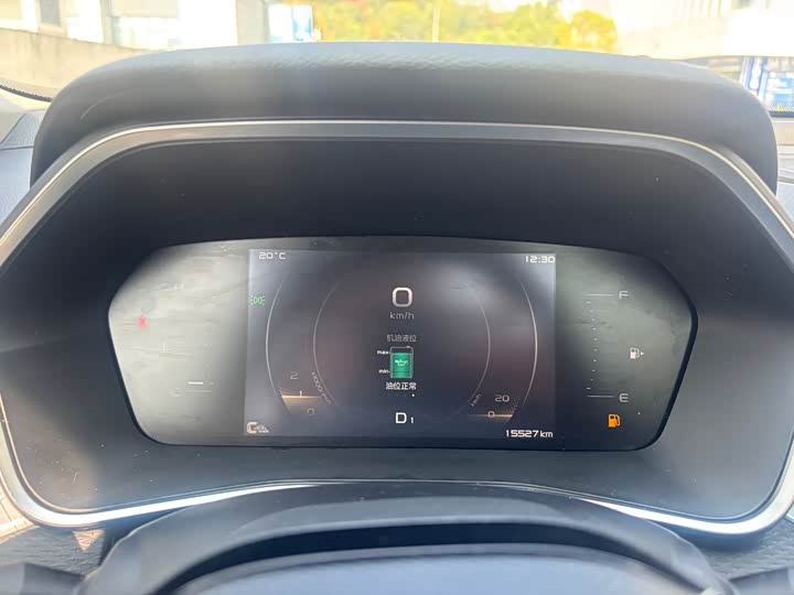 Фото 11 - Geely Preface