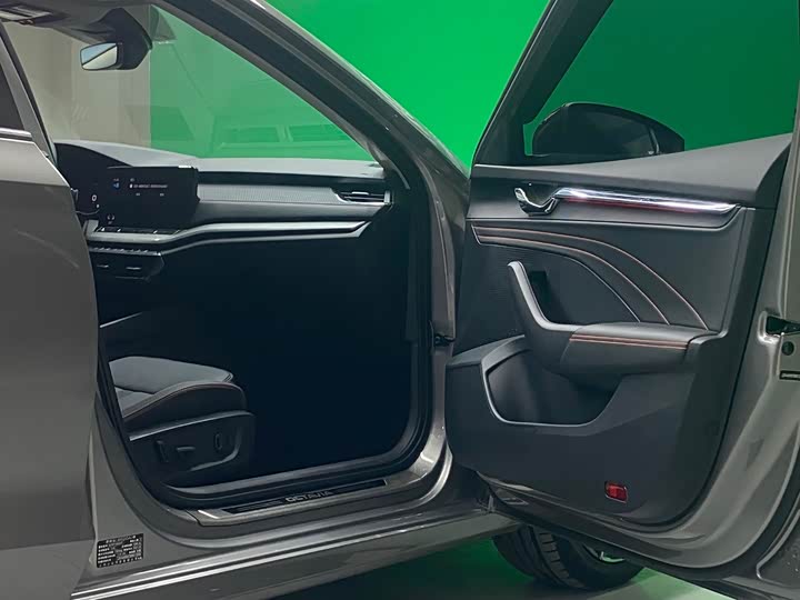 Фото 12 - Skoda Octavia Pro