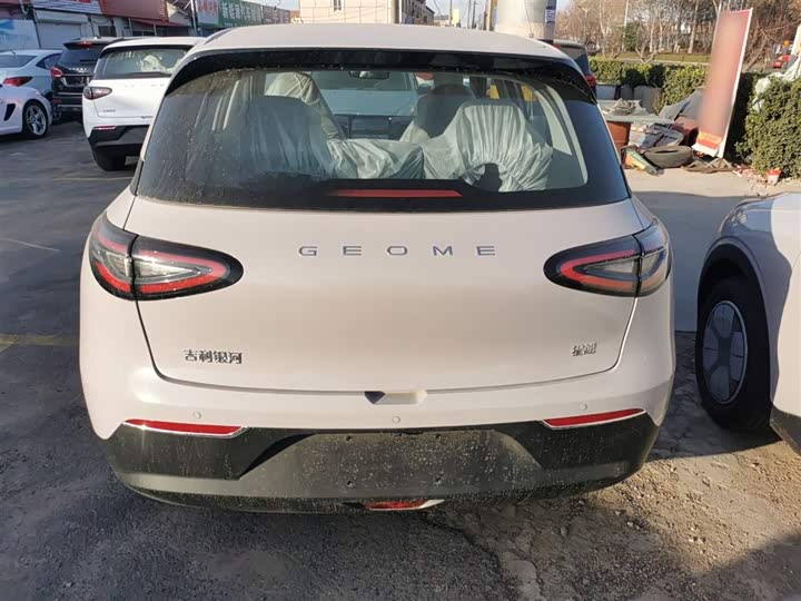 Фото 6 - Geely Galaxy Geome