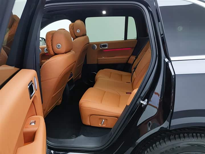 Фото 15 - LiXiang L6