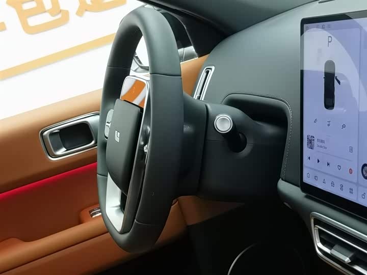 Фото 22 - LiXiang L6