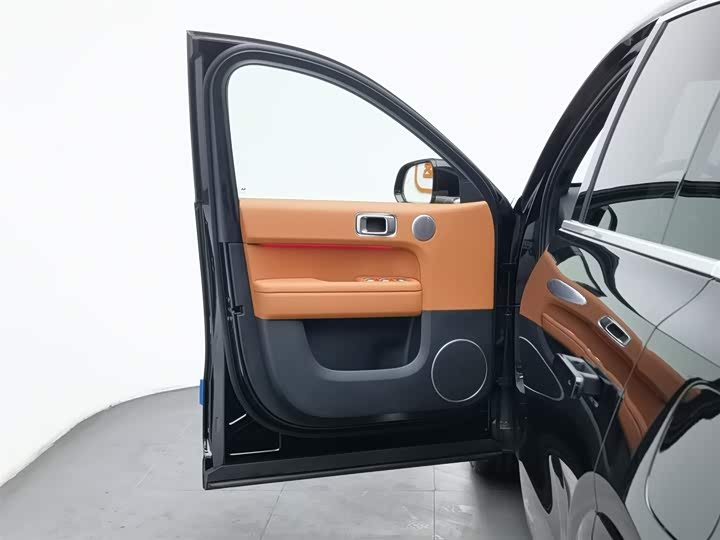 Фото 8 - LiXiang L6