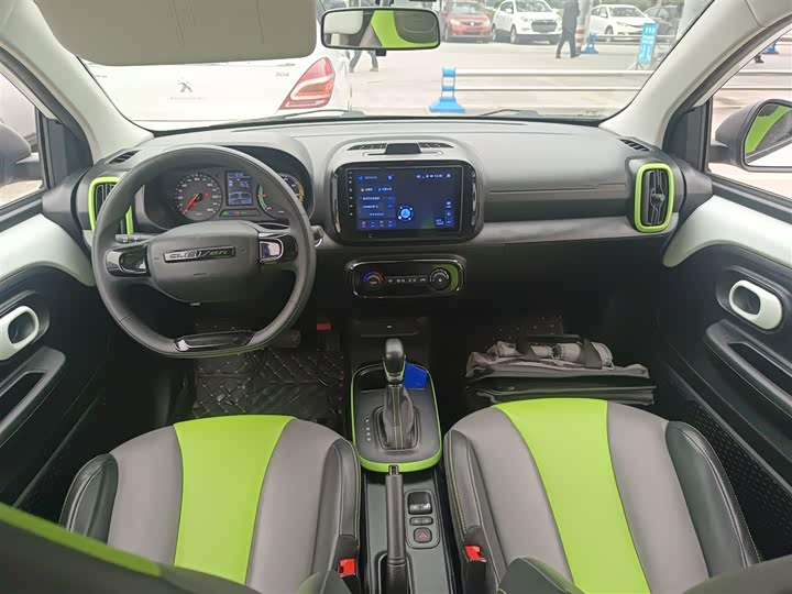 Фото 10 - Roewe Clever