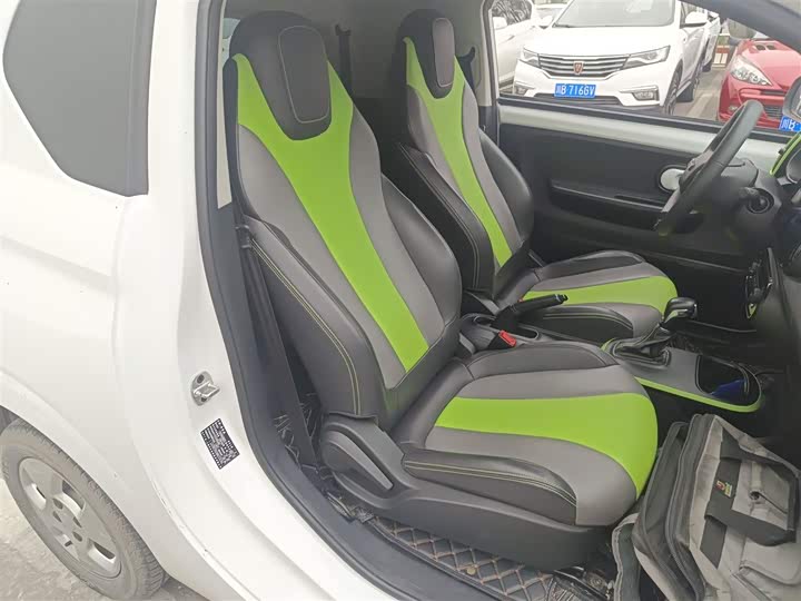 Фото 25 - Roewe Clever