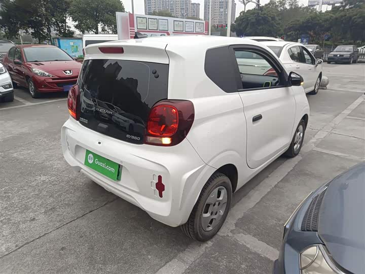 Фото 7 - Roewe Clever