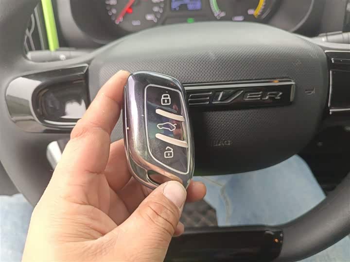 Фото 9 - Roewe Clever