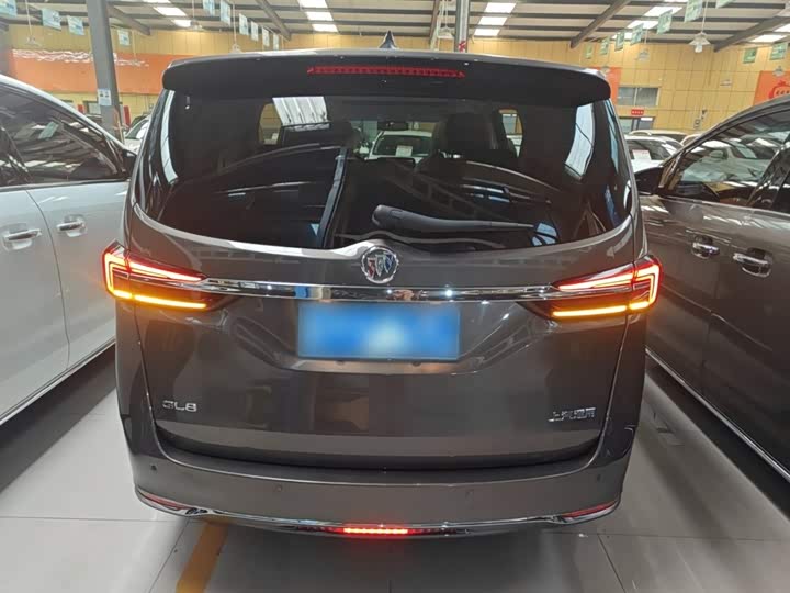 Фото 22 - Buick GL8 ES