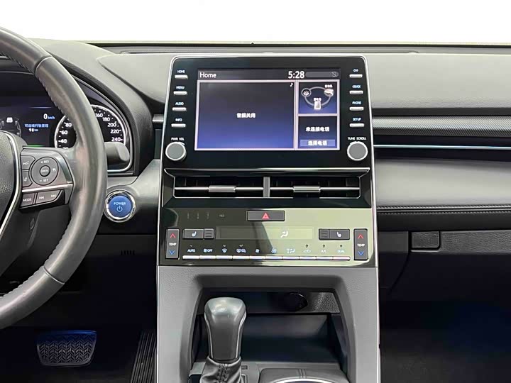 Фото 24 - Toyota Avalon