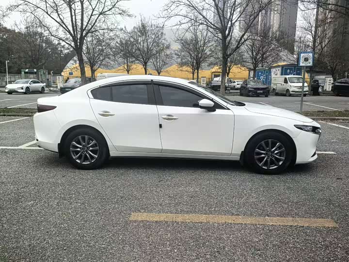 Фото 7 - Mazda 3 (Axela)