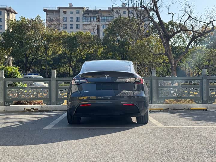 Фото 5 - Tesla Model Y