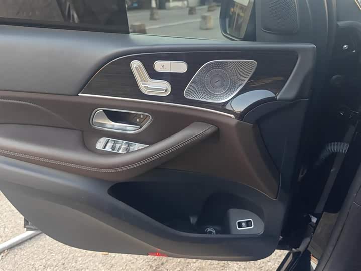 Фото 7 - Mercedes-Benz GLE-Class