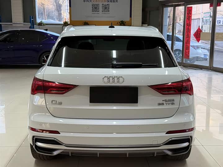 Фото 5 - Audi Q3