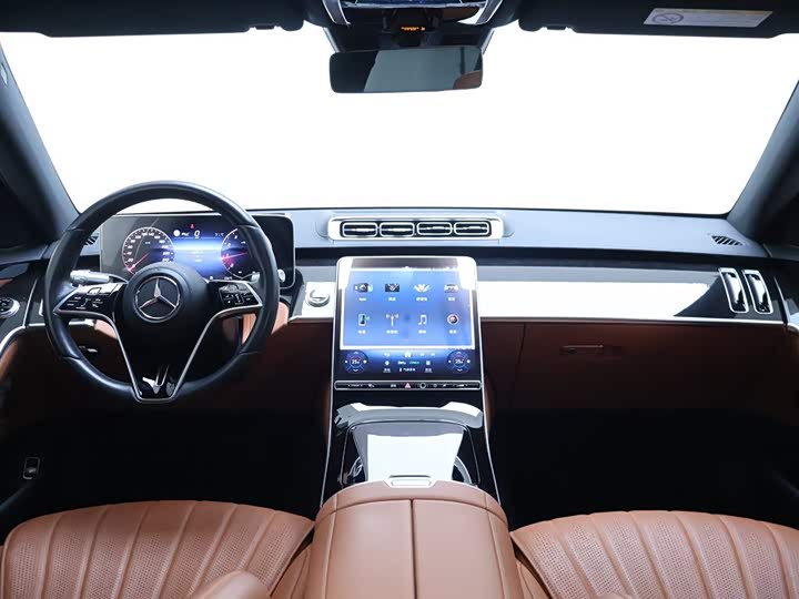 Фото 13 - Mercedes-Benz S-Class