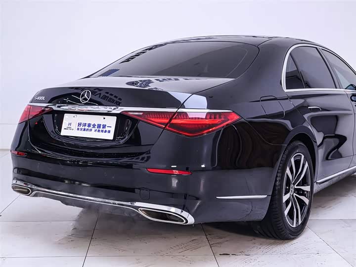 Фото 8 - Mercedes-Benz S-Class