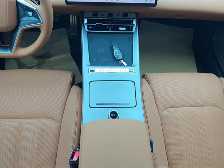 Фото 16 - BYD Han L