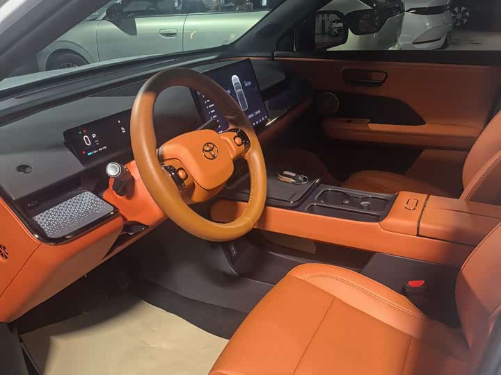 Фото 4 - Toyota bZ3X