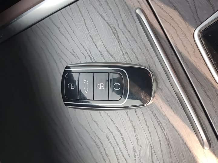 Фото 9 - Chery Tiggo 8 Pro