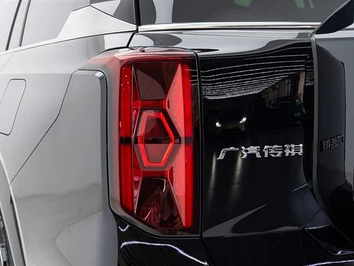 Фото 11 - GAC Trumpchi ES9