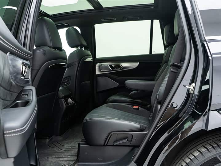 Фото 16 - GAC Trumpchi ES9