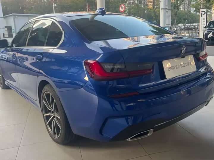 Фото 3 - BMW 3 Series