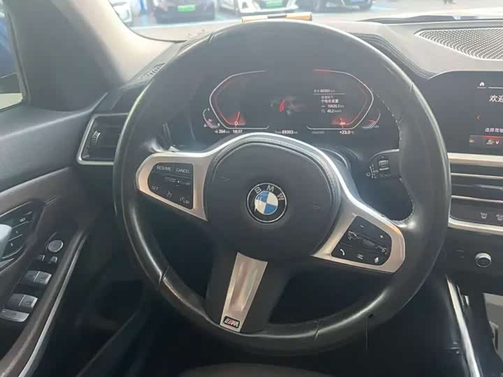 Фото 9 - BMW 3 Series