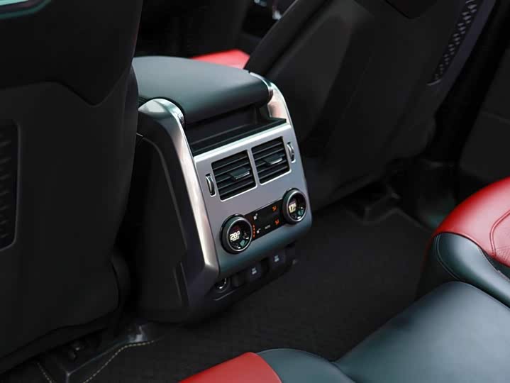 Фото 12 - Land Rover Range Rover Sport