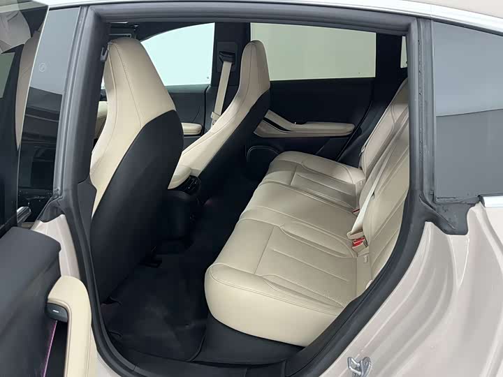 Фото 2 - Nio ET5