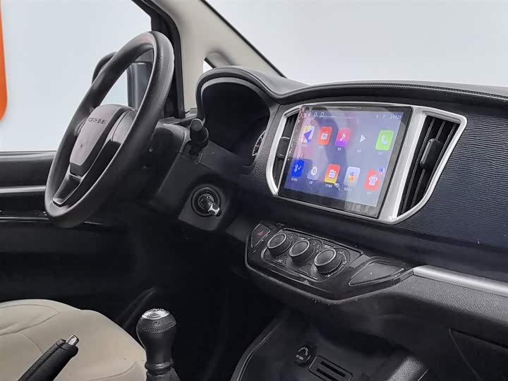 Фото 22 - Dongfeng Forthing Lingzhi M5