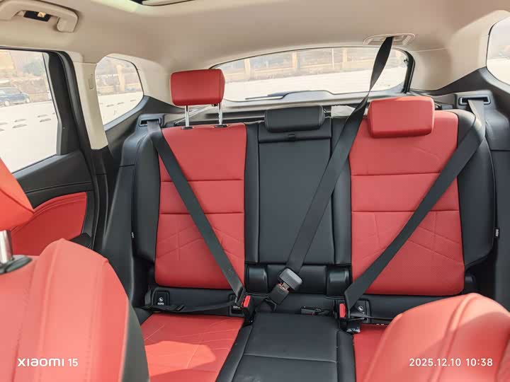 Фото 6 - BMW iX1