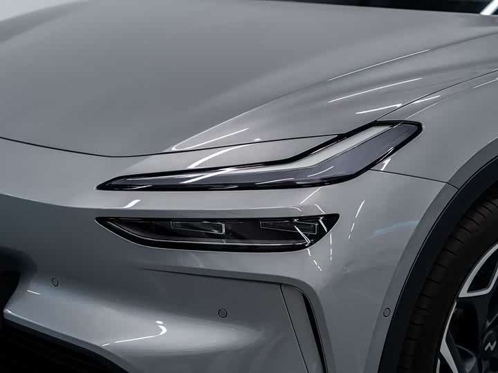 Фото 11 - Nio Onvo L60