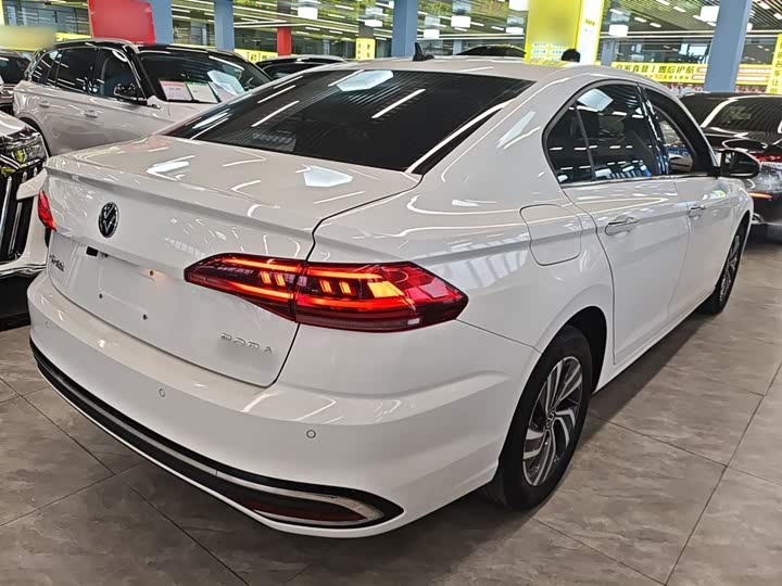 Фото 7 - Volkswagen Bora