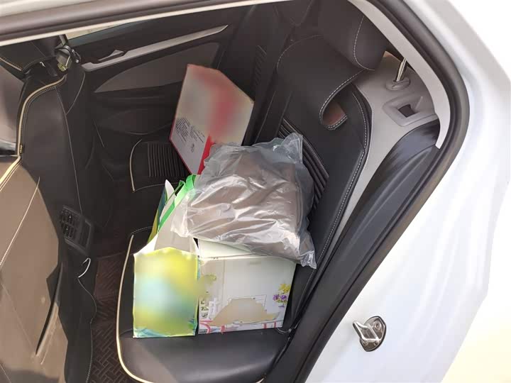 Фото 15 - Volkswagen Golf