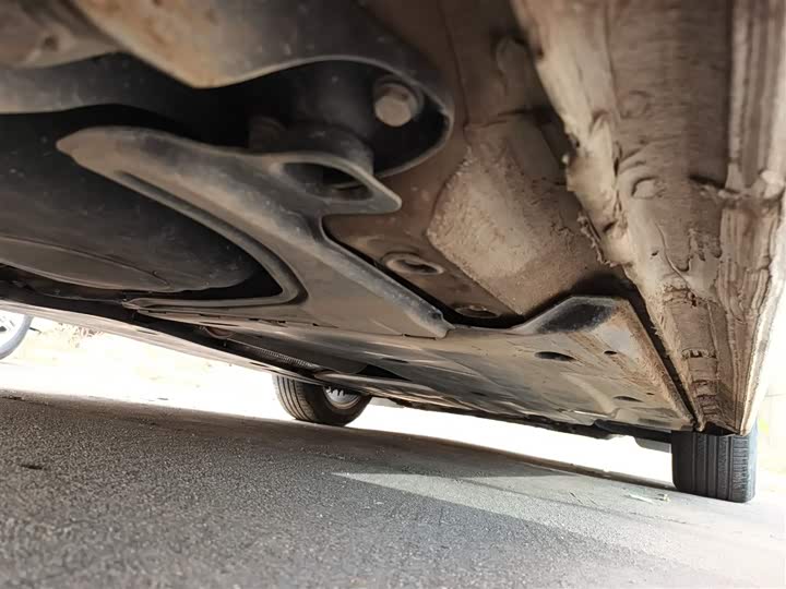 Фото 17 - Volkswagen Golf