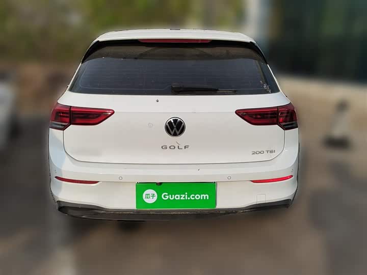 Фото 28 - Volkswagen Golf