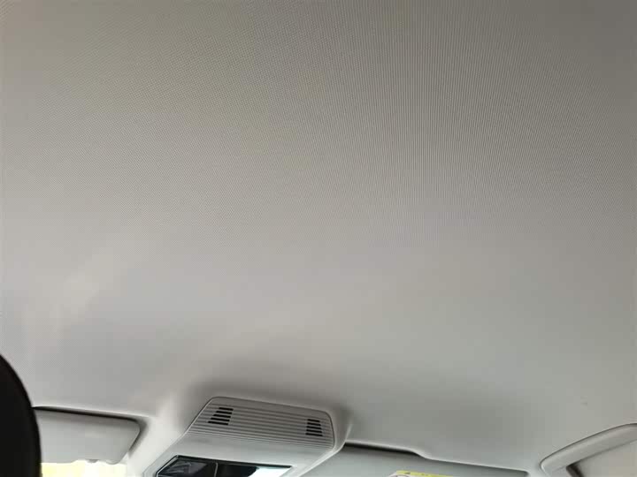 Фото 9 - Volkswagen Golf