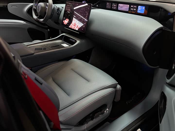 Фото 18 - Avatr 12