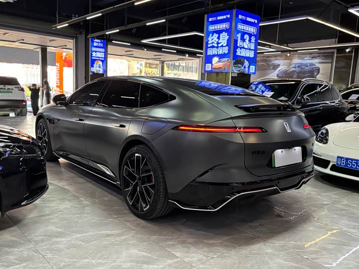 Фото 6 - Avatr 12