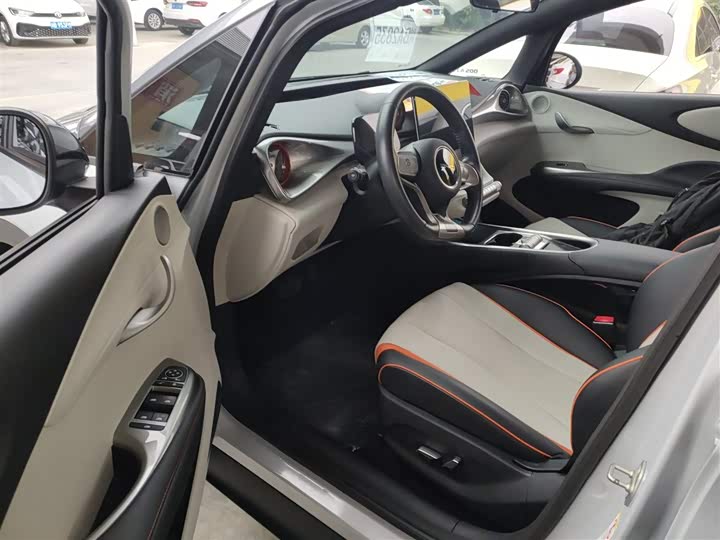 Фото 13 - BYD Dolphin