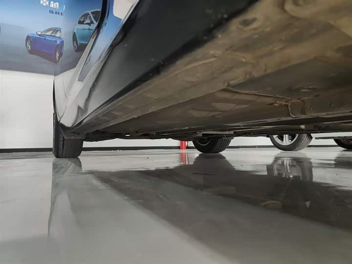 Фото 21 - Nissan Teana