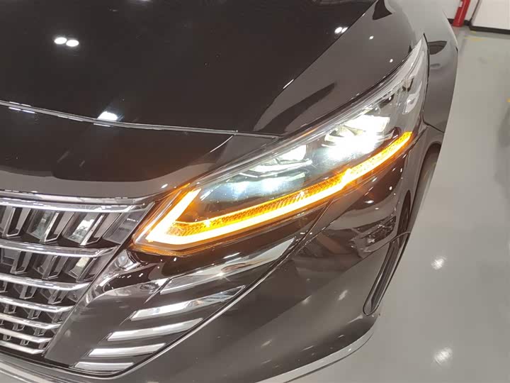 Фото 24 - Nissan Teana