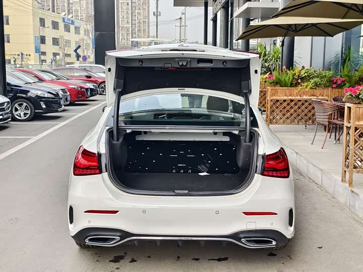 Фото 8 - Mercedes-Benz A-Class