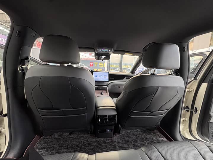 Фото 14 - BYD Seal 07 DM-i Hybrid