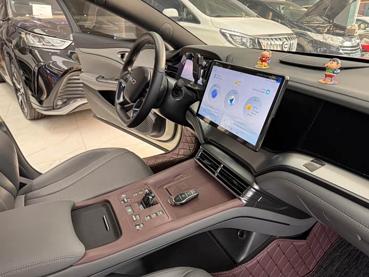 Фото 15 - BYD Seal 07 DM-i Hybrid