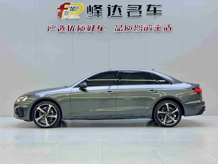 Фото 4 - Audi A4L