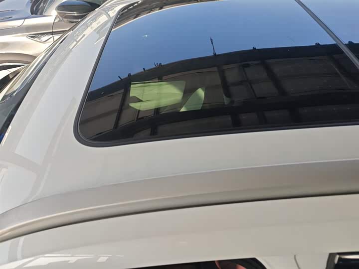 Фото 27 - Geely Monjaro