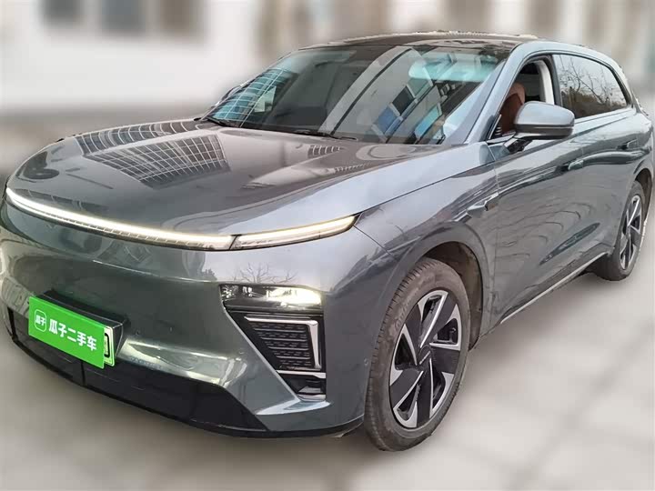 Фото 2 - Exeed Sterra ET