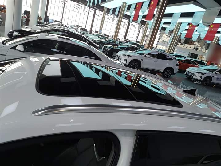 Фото 27 - Audi Q4 e-tron