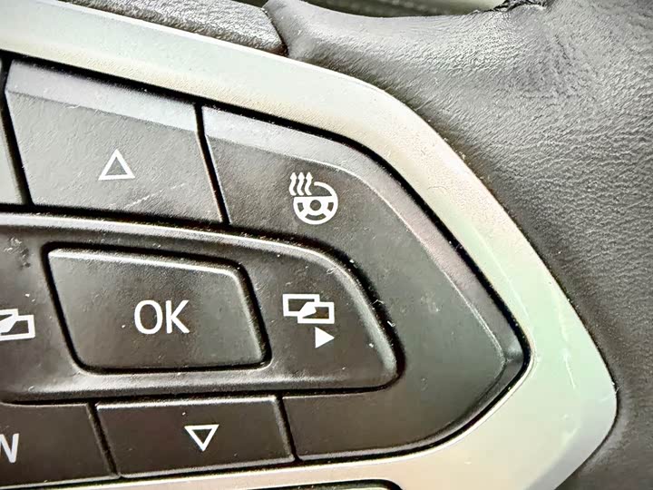 Фото 24 - Volkswagen Tayron