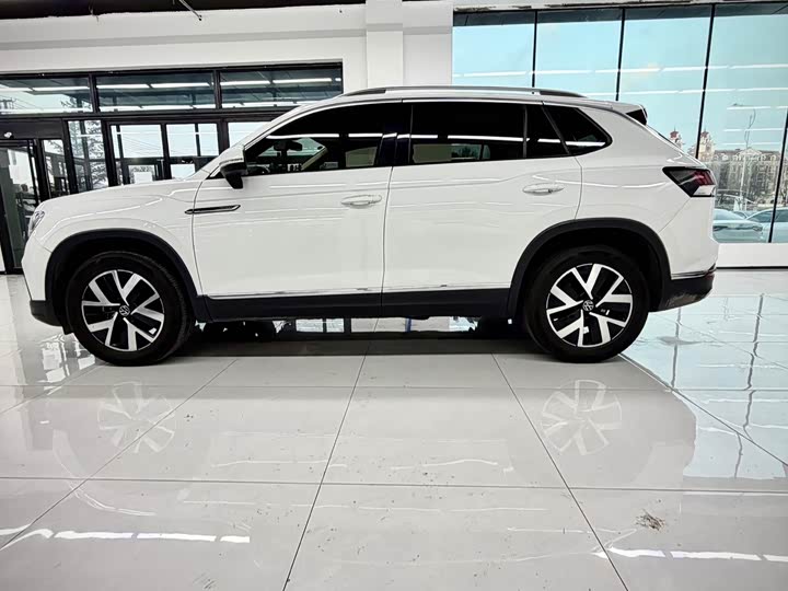 Фото 3 - Volkswagen Tayron